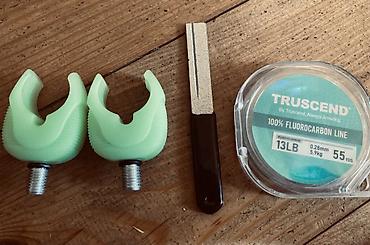 Рыболовная оснастка: Большой набор карповых снастей и аксессуаров + 2 сумки-органайзера — 28