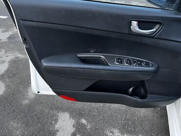 Kia: Kia K5: 2019 г., 2 л, Автомат, Газ, Седан — 12