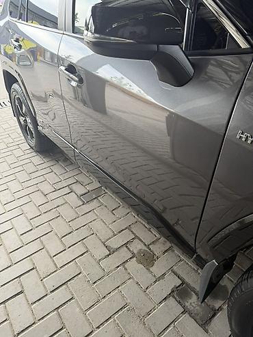 invader машина: Toyota RAV4: 2019 г., 2.5 л, Автомат, Гибрид, Кроссовер — 9