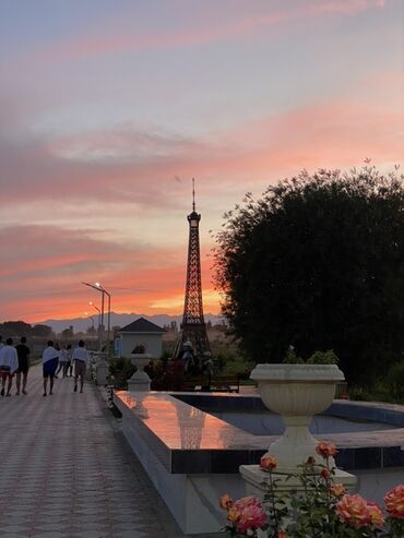 Посуточная аренда домов: Гостевой дом/коттедж для отдыха. Зал студия 3 спальных комнат 2 сан at lalafo.kg — 7 Посуточная аренда домов: Гостевой дом/коттедж для отдыха. Зал студия 3 спальных комнат 2 сан — 7