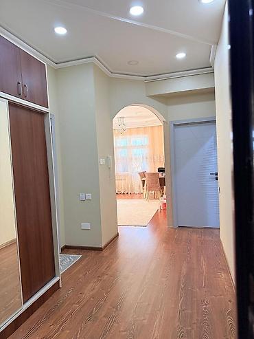 ev satisi: Yasamal, 2 otaqlı, Yeni tikili, m. Elmlər Akademiyası, 73 kv. m — 10