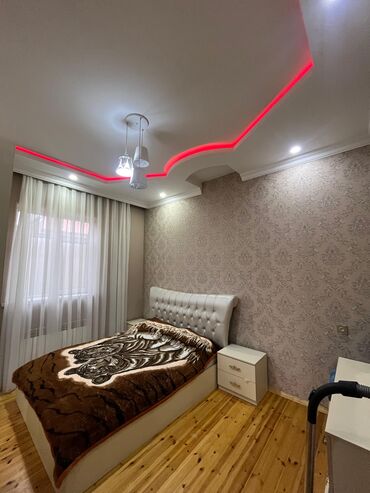 Həyət evləri və villaların satışı: Binəqədi qəs. 4 otaqlı, 200 kv. m — 10