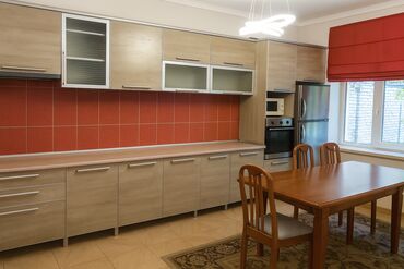 аренда дом на длительный срок: 120 м², 5 комнат, Теплый пол, Парковка