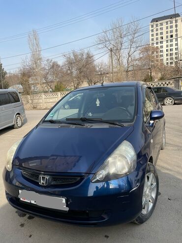 Honda: Honda Jazz: 2004 г., 1.3 л, Механика, Бензин, Хэтчбэк