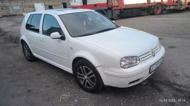 Volkswagen: Volkswagen Golf: 1999 г., 2.3 л, Механика, Бензин, Хэтчбэк
