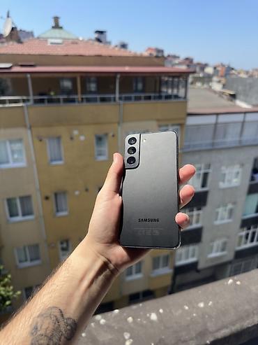 s21 samsung: Samsung Galaxy S22, 128 GB, rəng - Qara, Simsiz şarj — 1
