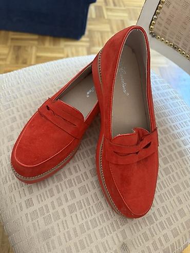 lakovane cipele na stiklu: Ženske mokasine – crveni brušeni pliš/velur - Model: klasične — 2