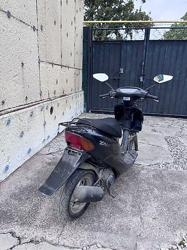Мототехника: Скутер Honda Dio, черный цвет. Особенности и комплектация: - Легкий — 2