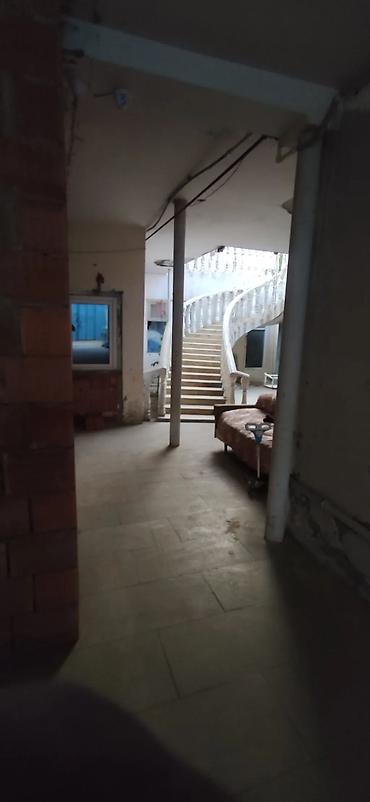 Həyət evləri və villaların satışı: Bakıxanov qəs. 9 otaq, 180 kv. m, Kredit var, Orta təmir — 6