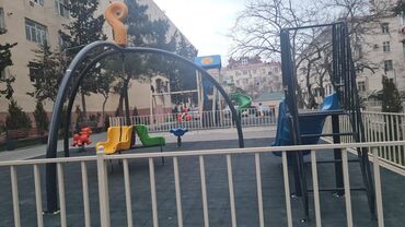 Uzunmüddətli kirayə mənzillər: Qara Qarayev metro yaxınlığında, parka yaxın, 5 mərtəbəli binanın 3-cü — 11