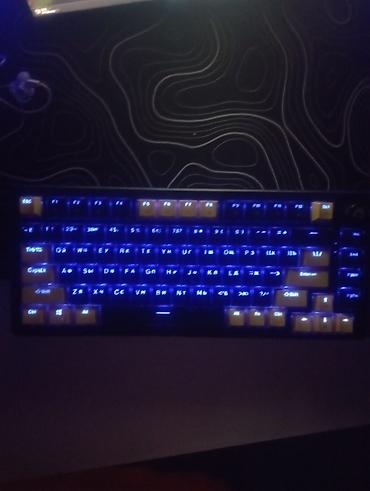 kompüterlər almaq: Viper mk88b red switch kontakthomedan alinib 90m hec oroblemi yoxdu — 1