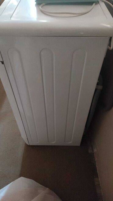 indesit: Paltaryuyan maşın Indesit, 6 kq, Avtomat, Qurutmasız, Kredit yoxdur