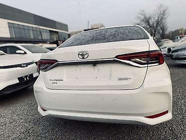 Toyota: Toyota Corolla: 2020 г., 1.2 л, Автомат, Бензин, Седан — 7