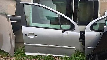 pc volani: VRATA SIVA ZA PEUGEOT 207 | Vrata siva Peugeot 207 — 1