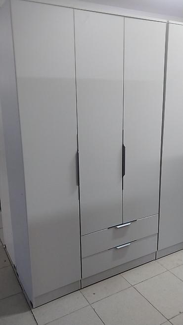 Шифоньеры, шкафы для одежды: Трёхдверный шкаф-/распашной для одежды - Габариты: ориентировочно — 10