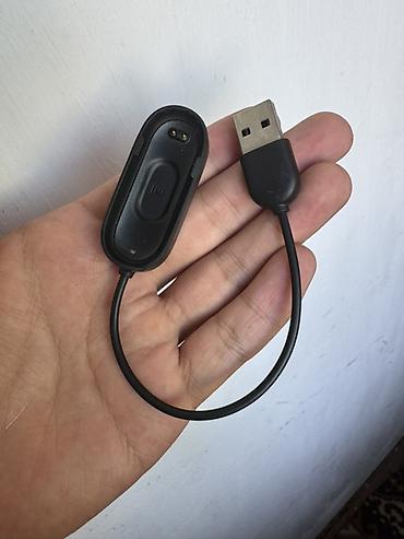 micro usb: Зарядный кабель-колыбель для фитнес-браслетов Xiaomi Mi Band 4. - — 1