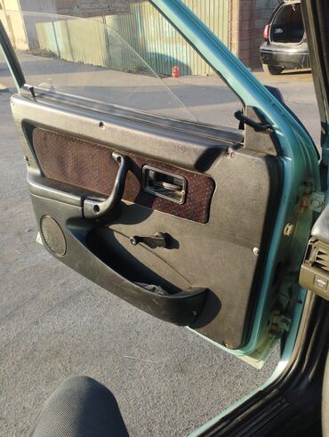 ВАЗ (ЛАДА): ВАЗ (ЛАДА) 2109: 1999 г., 1.5 л, Механика, Бензин, Хэтчбэк — 4