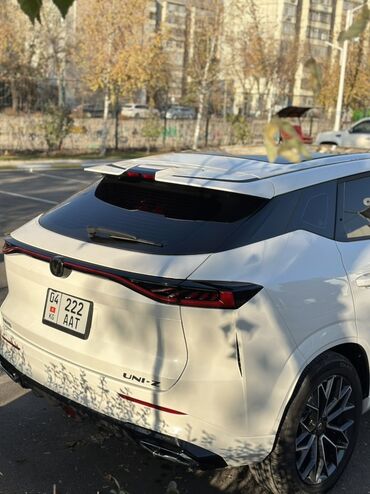 Changan: Changan Uni-Z: 2025 г., 1.5 л, Робот, Бензин, Кроссовер — 3
