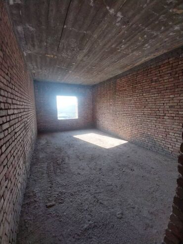 Продажа домов: Хонаи фуруши дар Хисор 2 этажа, 3 подвал, 6 дар хона. (4 та спальни, 2 — 5