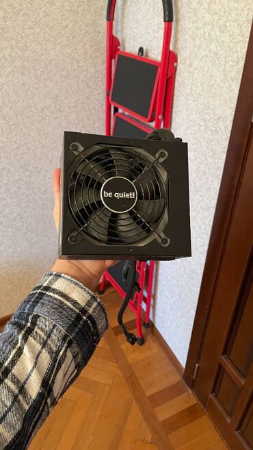 Qida blokları: Qida bloku be quiet!, 700 W — 4