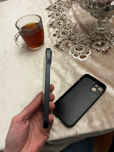 Apple iPhone: IPhone 13, 128 GB, Qara, Face ID — 7