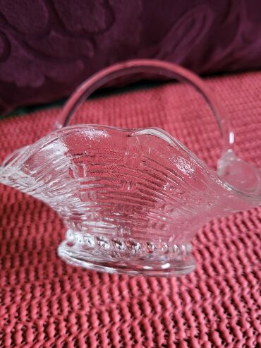 Ostali kućni dekor: Korpica nova vintaz,duvano staklo. Nova korpica na korpi u staklu — 8