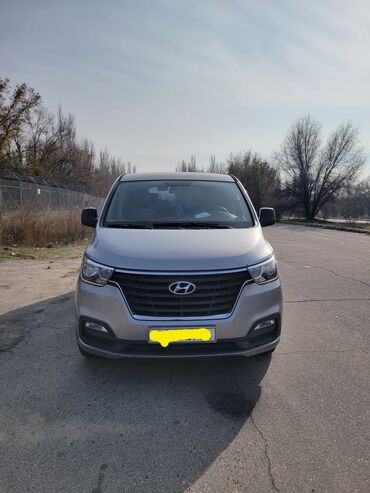 Hyundai: Hyundai H-1 (Grand Starex): 2018 г., 2.4 л, Автомат, Газ, Минивэн