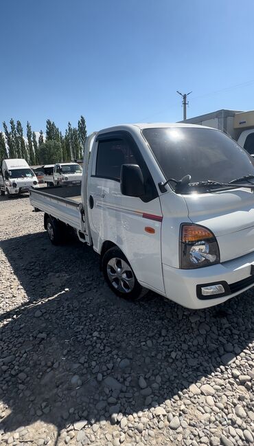 hyundai porter транспорт: Легкий грузовик, Hyundai, 1,5 т, Новый