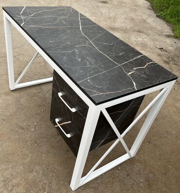 Письменные столы: Письменный стол, Новый — 25