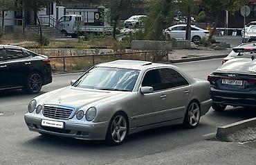 Mercedes-Benz E-Class: 2000 г., 4.3 л, Автомат, Бензин, Седан