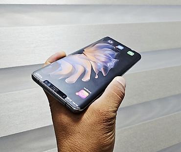 surface studio: Huawei Mate 50 Pro, Б/у, 256 ГБ, цвет - Черный, 1 SIM, 2 SIM — 1