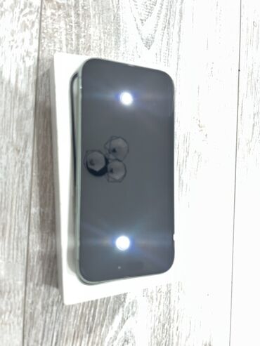 телефон часы с сим картой: IPhone 15, Колдонулган, 128 ГБ, Жашыл, Куту, 85 %
