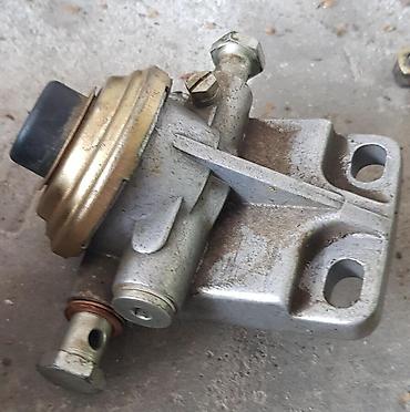 2,0TD NOSAC PUMPA FILTERA ZA KIA SPORTAGE OD 1994. DO 2003. GOD na lalafo.rs 2,0TD NOSAC PUMPA FILTERA ZA KIA SPORTAGE OD 1994. DO 2003. GOD