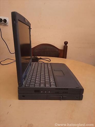 Ostali laptopovi i netbook računari: Stari,retro laptop racunar - vintage Mislim da mu je otišao flet kabal — 15