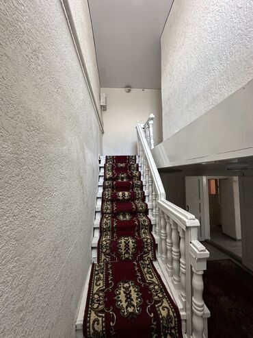 Продажа домов: Дом, 300 м², 10 комнат, Собственник at lalafo.kg — 11 Продажа домов: Дом, 300 м², 10 комнат, Собственник — 11