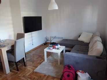 Nekretnine: Stan je u Beogradu naselje Krnjača 41m2 ima 3 sobe, kuhinju sa
