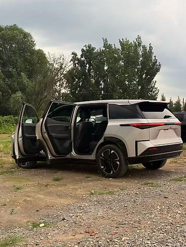byd e9 1: Toyota bZ3X: 2026 г., Электромобиль, Кроссовер — 2