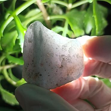 Dekorativ daşlar: Təbii Parlaq Kvars Daşları Satılır – Süd, Duman və Çəhrayı Kvars | — 4