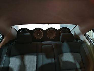 Mazda: Mazda 3 sedan - Kuzov: sedan, tünd-boz rəng - Mühərrik: benzin (detal — 6