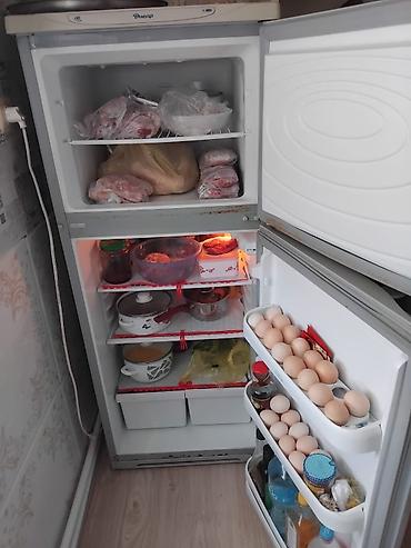 xaladenik satilir: Dnepr iki kameralı məişət soyuducusu - Üst kamera: ayrıca dondurucu — 2