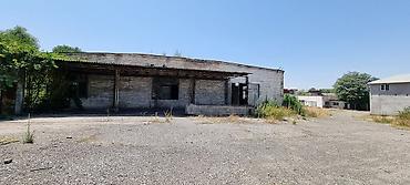 Аренда складов и мастерских: Сдаётся склад и офис в г. Ош Сдаётся складское помещение и офисное — 8