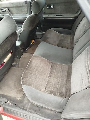 mazda авто: Mazda 626: 1989 г., 2.2 л, Автомат, Бензин, Хэтчбэк — 6
