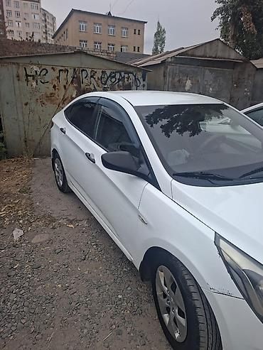 солярись: Hyundai Accent: 2015 г., 1.4 л, Автомат, Бензин, Седан — 2