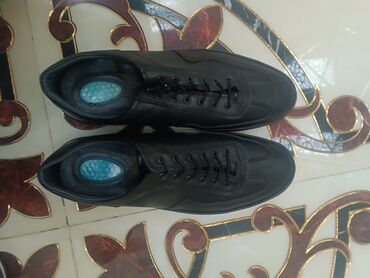 eqa shoes qara qarayev: Klassik üslubda qara kişi ayaqqabısı - Material: yumşaq, hamar