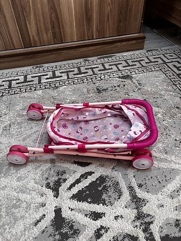 Uşaq dünyası: Oyuncaq bebe arabası – qatlanan model
Yeni kimidi — 3