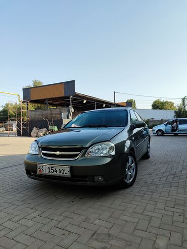 спортивные машины: Chevrolet Lacetti: 2005 г., 1.6 л, Механика, Газ, Седан