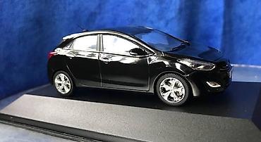 Avtomobil modelləri: Коллекционная модель Hyundai i30 5 door black 2012 Limited Edition — 16