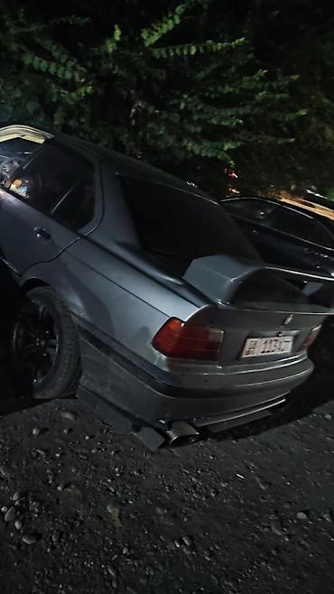 Транспорт: BMW 3 series: 1992 г., 1.8 л, Механика, Бензин, Седан — 7