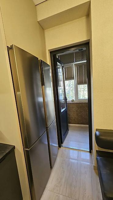 3х: Сдается 3-х ком.квартира
Асанбай 12-мкр.
М2-120
Этаж-2/9
Цена-1500$ — 9