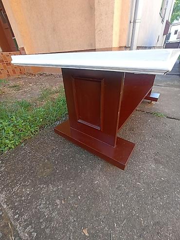 Stolovi: Drveni klub-sto sa slike, širine 56 cm dužine 120 cm visine 50 — 11